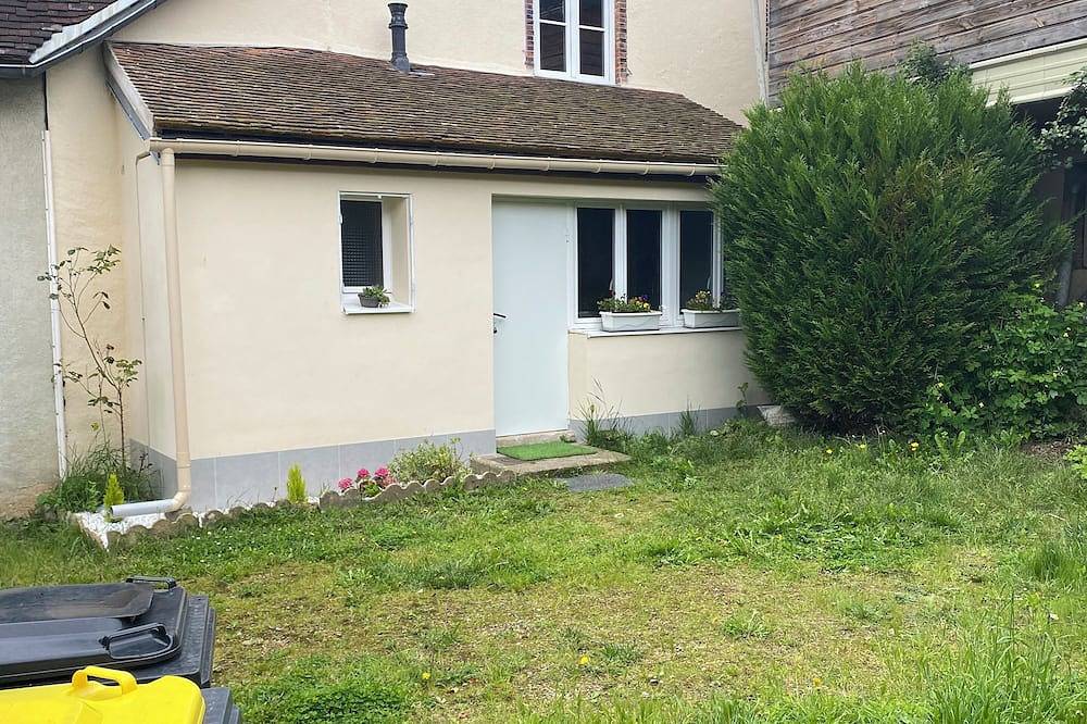 House in town center in Senonches, Parc naturel régional du Perche