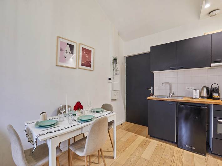 Apartamento entero, Apartamento con encanto frente a Boulogne in Boulogne-Billancourt, Altos del Sena