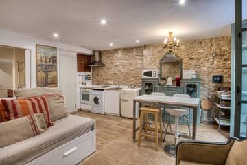 Apartment for 2 People in Girona, Gironès, Photo 4
