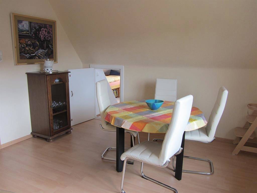 Ganze Ferienwohnung, Apartment/2 Sz/1 Nz/1Wohn-,Esszi/Vollbad in Lübeck, Lübecker Bucht