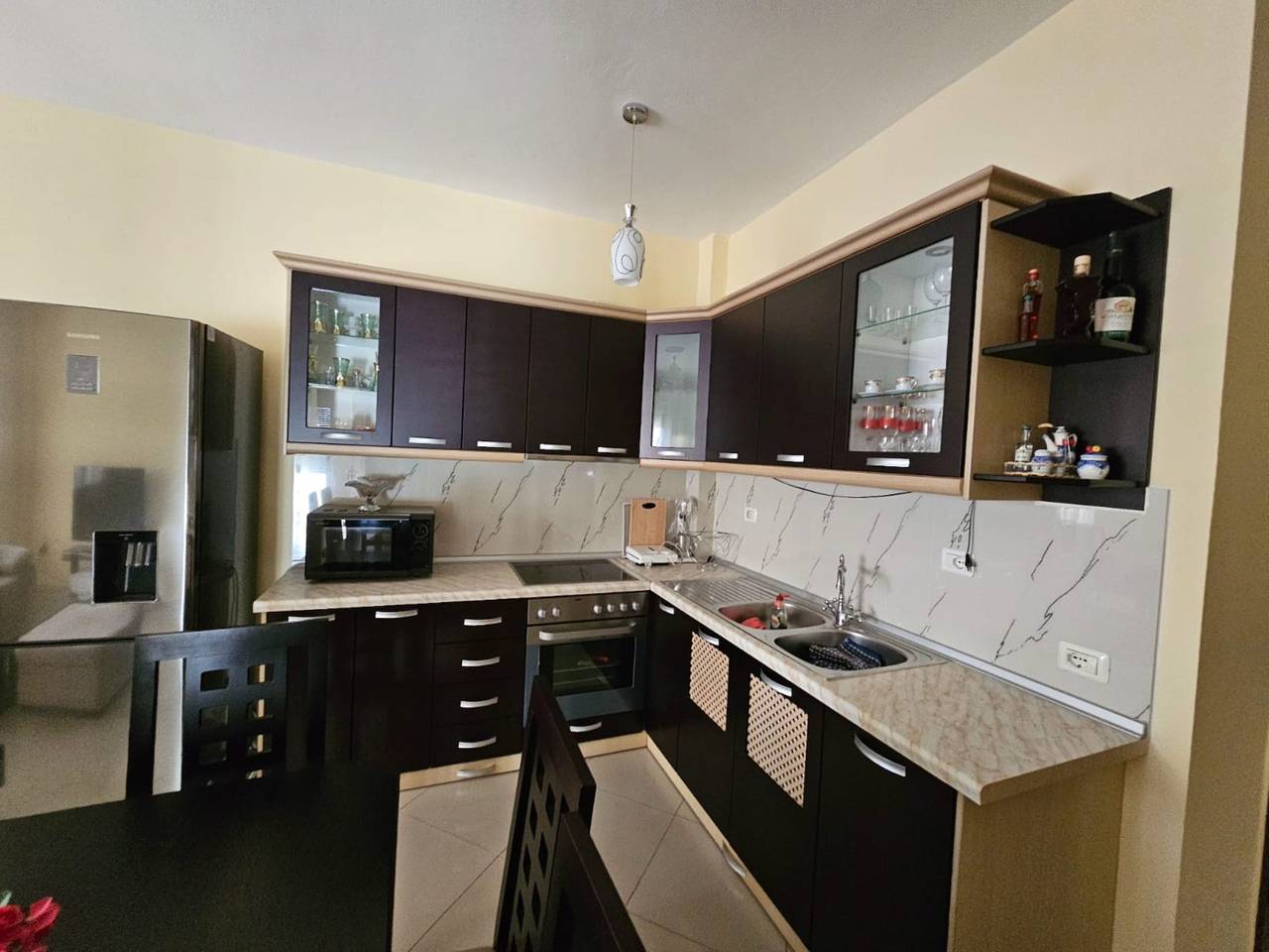 Ganze Ferienwohnung, Ferienwohnung für 6 Personen mit Balkon in Sarandë, Vlorë