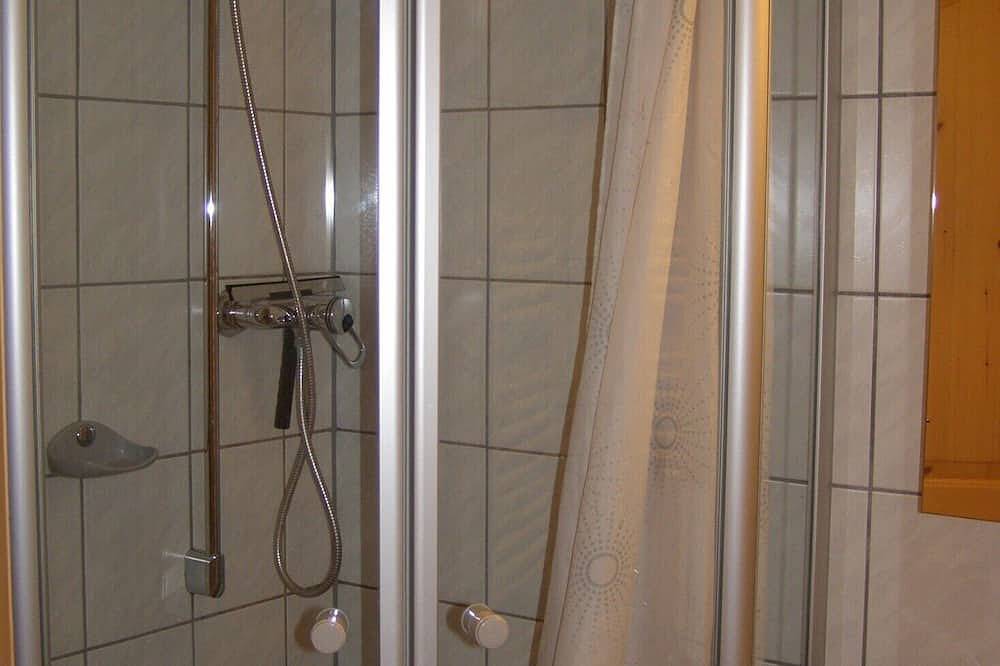 Ganze Wohnung, Ferienwohnung für bis zu 5 Personen, 2 Schlafzimmer, kinderfreundlich, ruhig in Villingen-Schwenningen, Mittlerer Schwarzwald