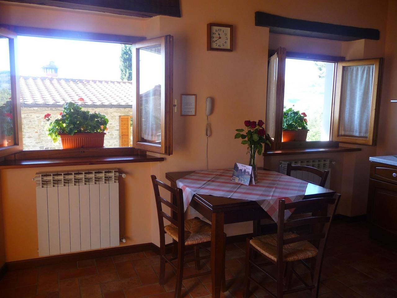 Magnolienhaus mit Pool zwischen Florenz und Arez in Pratovecchio, Pratovecchio Stia