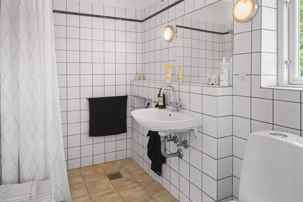 3 bedroom amazing home in Stege in Svenska Östersjön