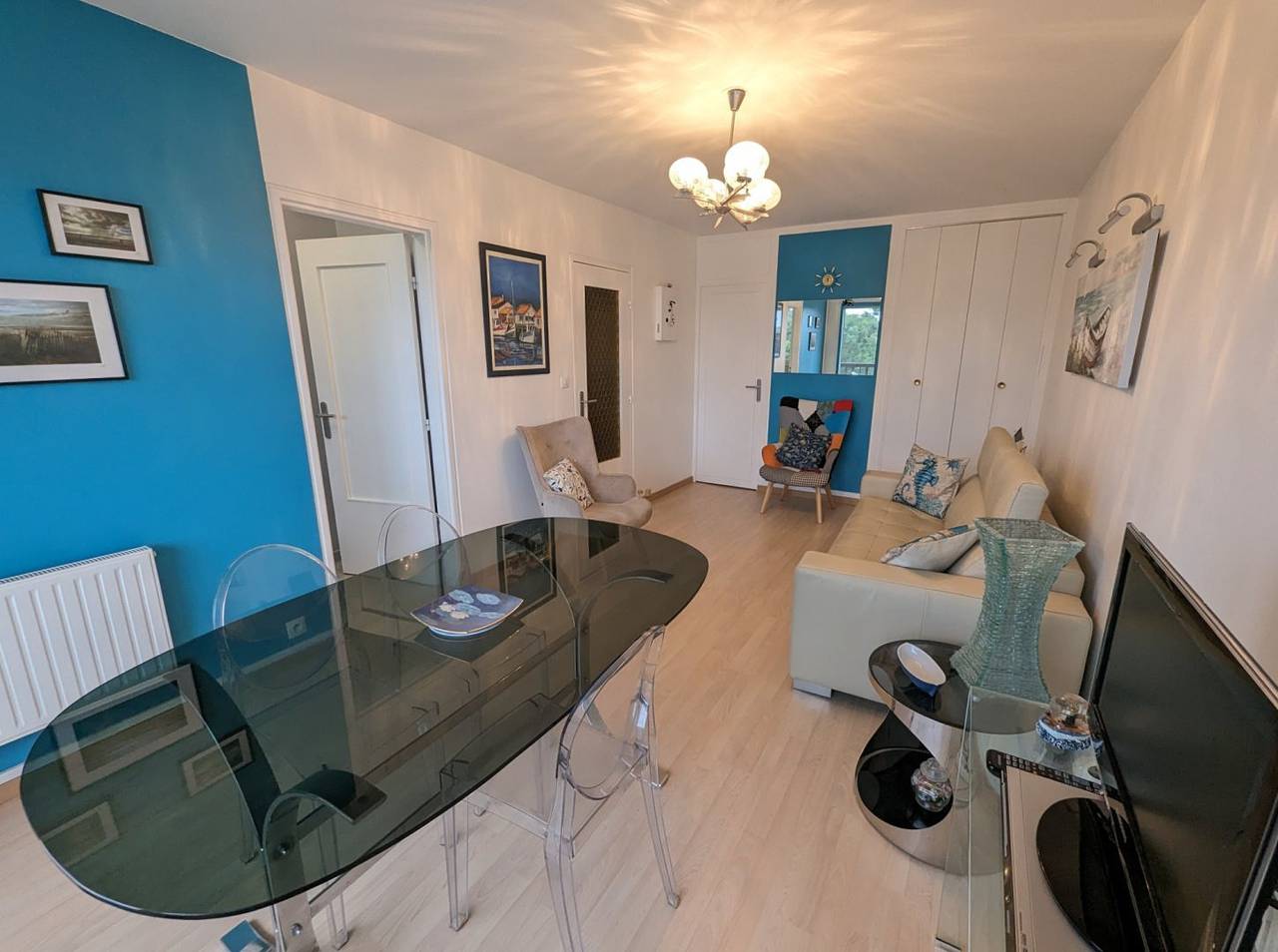 Appartement entier, Appartement 4 pers. 150 m de la plage, petite vue mer in Merville-Franceville-Plage, Région de Caen