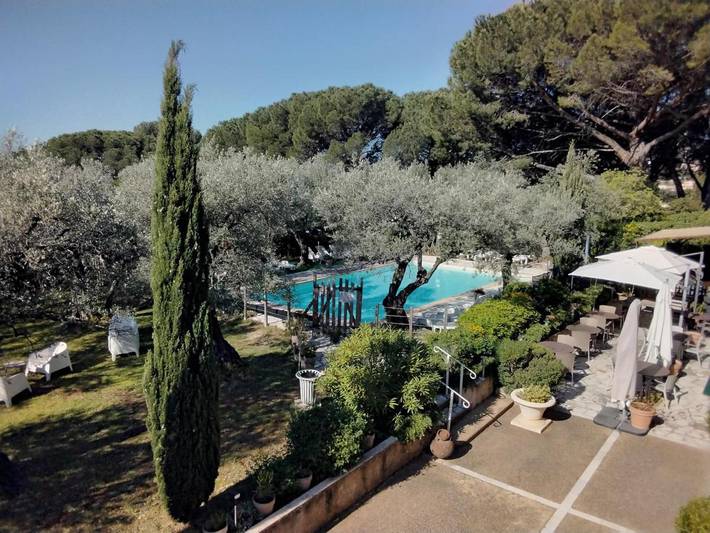 Hôtel pour 2 personnes, avec piscine et jardin à Nyons - 2