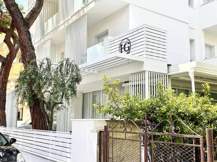 Hotel für 2 Personen, mit Balkon und Terrasse sowie Garten in Riccione - 2