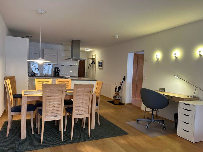 Ganze Ferienwohnung, Gipfelblick mit Hallenbad und Sauna in Bergen (Chiemgau), Chiemsee