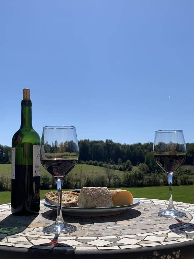 Tente pour 2 personnes, avec jardin ainsi que vue et terrasse dans Haute-Vienne - 3