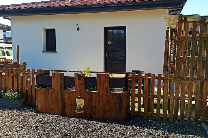 Villa pour 2 personnes, avec jardin, animaux acceptés