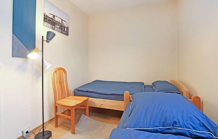 Ganze Ferienwohnung, Modernes Apartment in Flussnähe mit Soundsystem und Küche in Greifswald, Vorpommern Greifswald