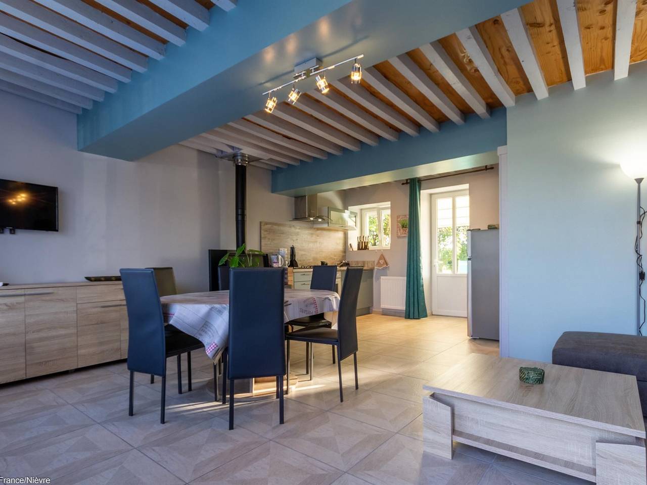Gîte rénové dans le Morvan, Wifi, animaux admis, jardin clos in Alligny-en-Morvan, Parc naturel régional du Morvan