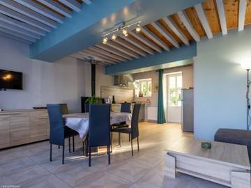 Gîte pour 4 personnes, avec jardin à Alligny-en-Morvan