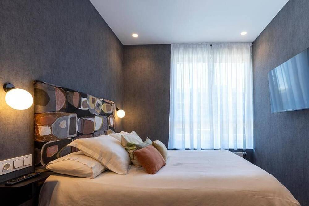 Appartamento intero, Big Full Apart 4 Rooms in a Centric Home Parking Included in San Sebastian, Costa Basca (Spagna)