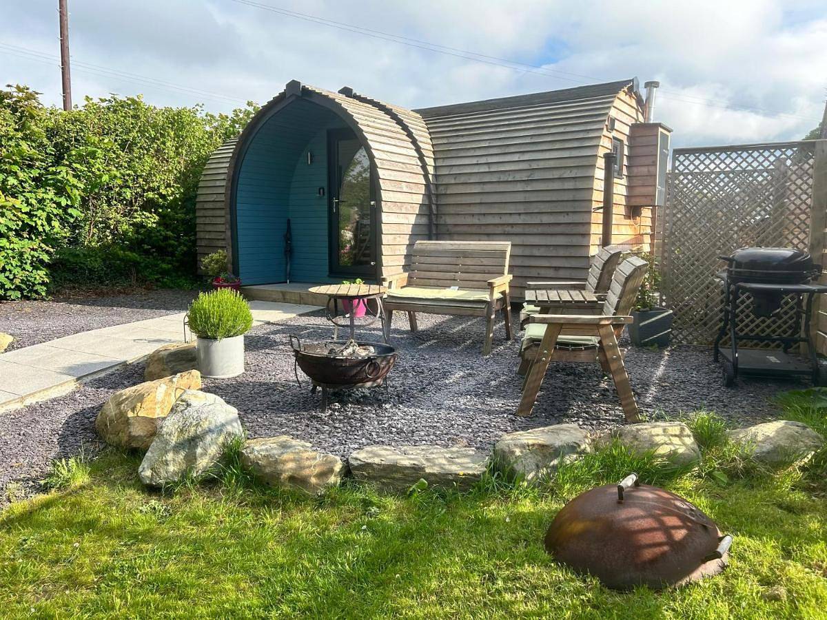 Cwt y Gwenyn Glamping Pod in Conwy, Snowdonia