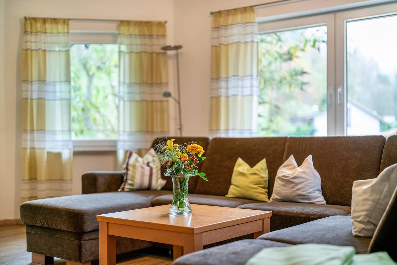 Ganze Wohnung, Ferienwohnung Frühlingsduft" mit privater Terrasse, Gemeinschaftsgarten und Wi-Fi in Winden im Elztal, Südschwarzwald