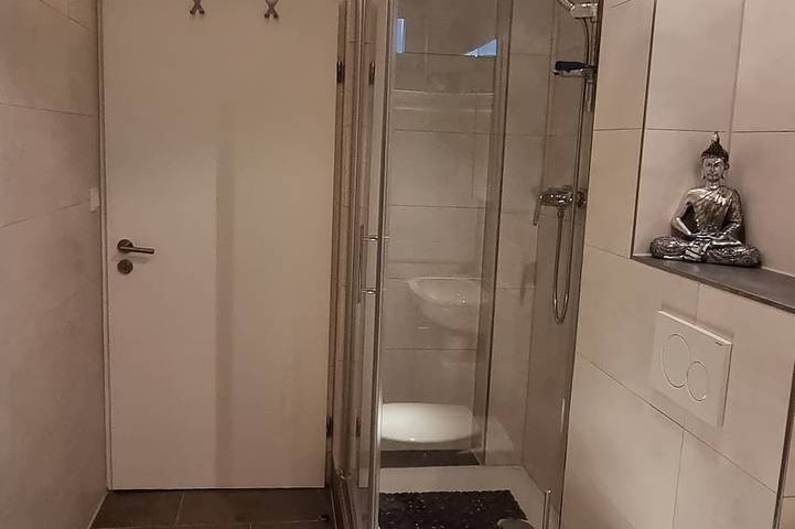 Ferienwohnung für 2 Personen, mit Terrasse und Whirlpool sowie Sauna und Garten am Taunus - 3