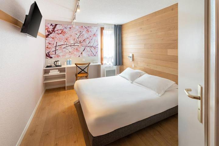 Hôtel pour 4 personnes, avec terrasse et jardin, animaux acceptés à Chantepie - 4