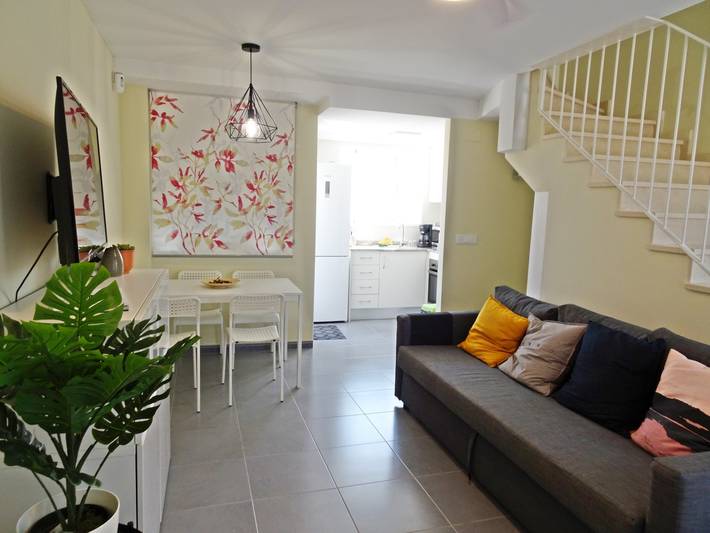 Ferienhaus für 7 Personen, mit Garten und Terrasse in Oliva - 4