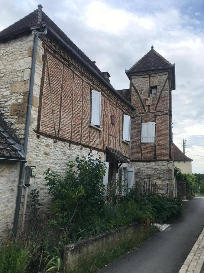 Location de vacances pour 2 personnes, avec jardin à Floirac (Lot)