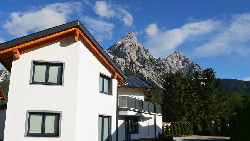 Ferienwohnung für 3 Personen, mit Terrasse in Ehrwald