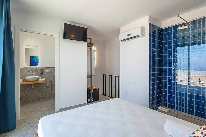 Room Castel Perollo - Camera Blu by Biddizzi Rari - Historic Center in Sciacca in Sciacca, Agrigento Provinz