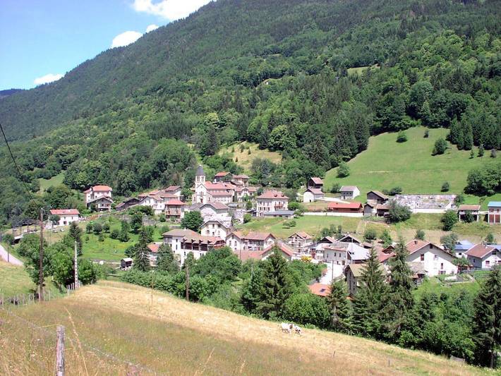 Gîte pour 5 personnes, avec jardin, animaux acceptés à La Ferrière - 3