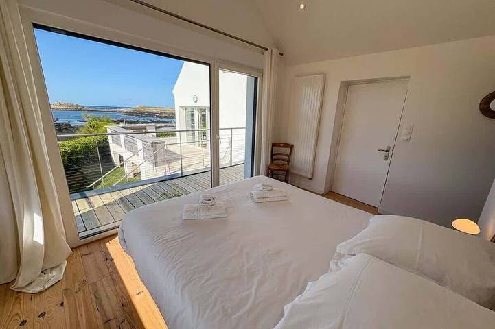 Ty Sunset - 180° sea view & direct beach access in Portsall, Ploudalmézeau