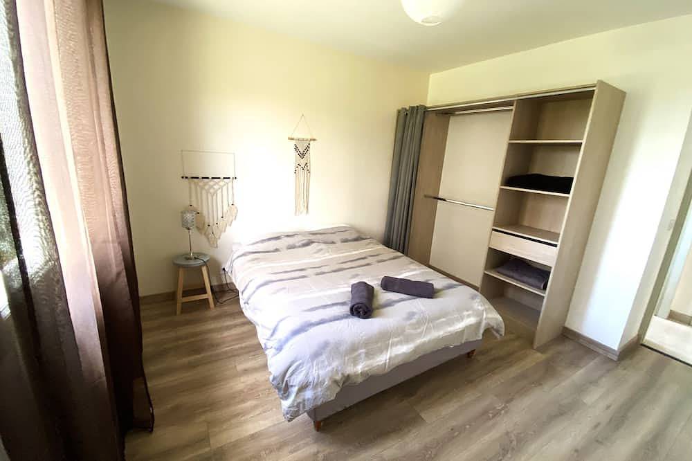 Completely renovated country house with air conditioning and garden in Allez-et-Cazeneuve, Región de Villeneuve-sur-Lot