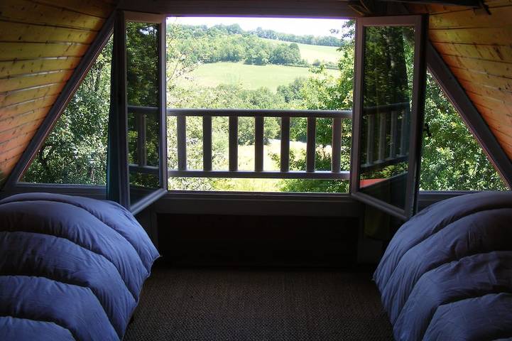 Gîte pour 4 personnes, avec terrasse ainsi que piscine et jardin à Martel - 4