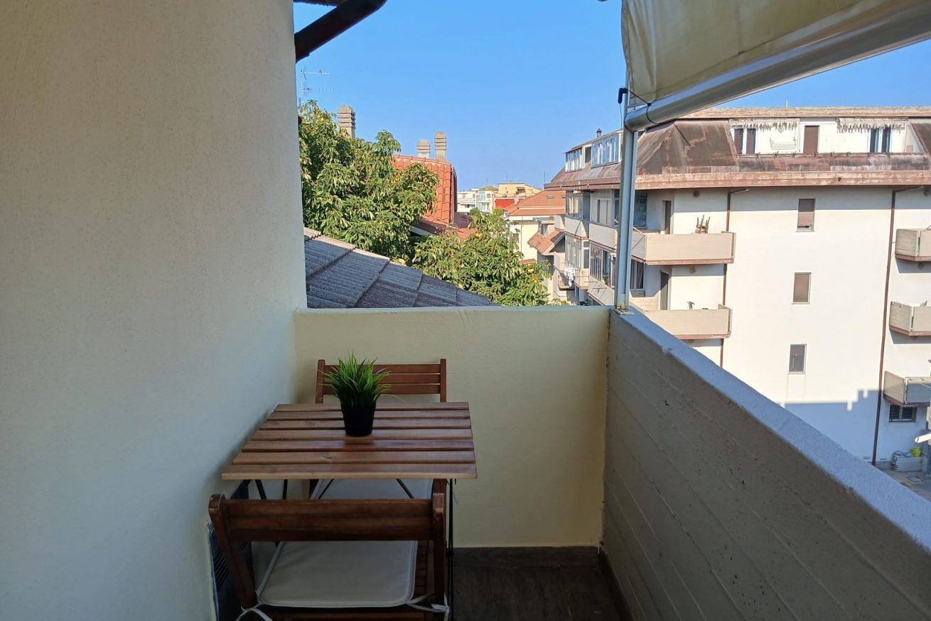 Ganze Wohnung, Snb004 - Martinsicuro, four-room apartment close to all amenities. in Martinsicuro, Teramo Provinz