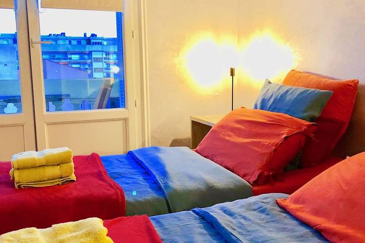 Entire apartment, Flat in Beausoleil, Monaco: double glazing, terrace, sea view & paying parking in Beausoleil, Mediterranean Coast (France)