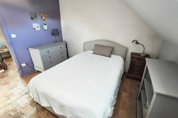 Gîte pour 5 personnes, avec jardin et terrasse à Beaumont-en-Véron - 2