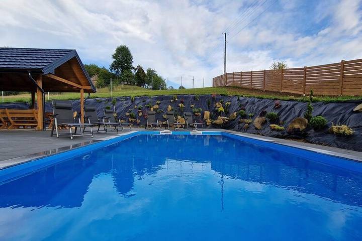 Ferienhaus für 8 Personen, mit Terrasse und Garten sowie Pool in Polen