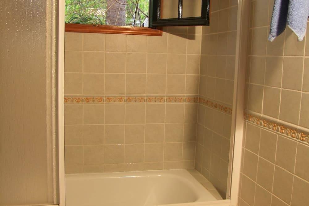 Casita Vista Valle 2 in Tajuya, El Paso