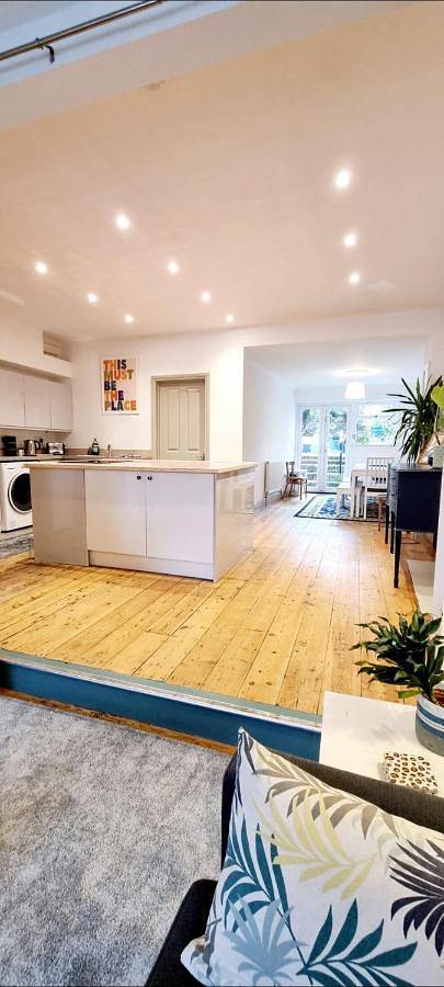 Holiday rental for 12 people, with Terrace and Garden as well as View in Seaford