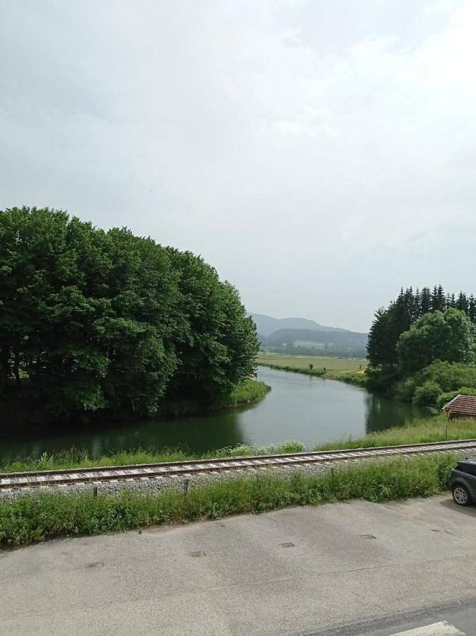 Gîte pour 4 personnes, avec vue sur le lac et vue à Morteau - 2