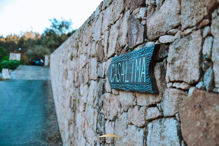 Location de vacances pour 10 personnes, avec jardin ainsi que piscine et vue, animaux acceptés dans Vila Verde - 3