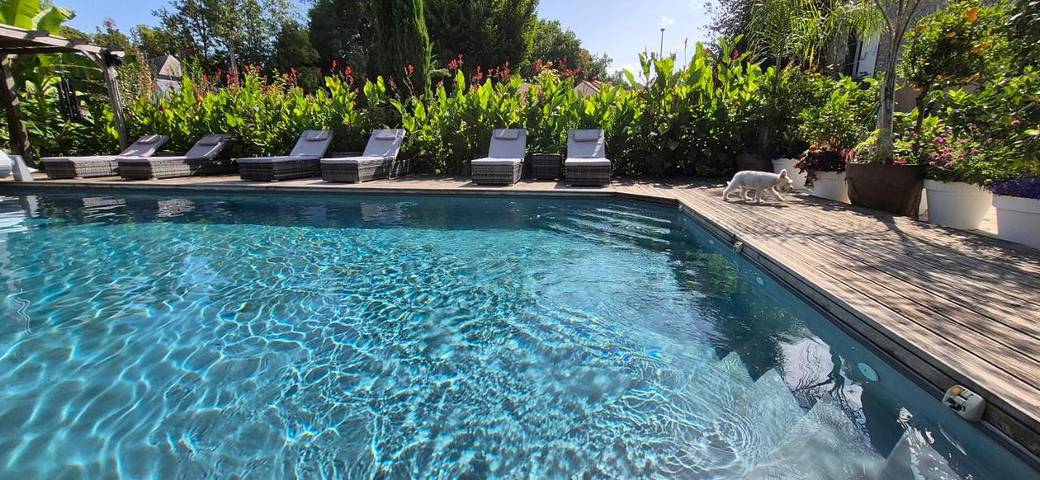Appartement de vacances pour 2 personnes, avec vue ainsi que jardin et piscine - 1