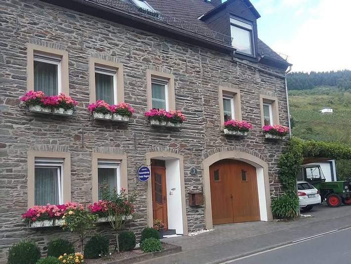 Ferienhaus für 2 Personen, mit Balkon und Garten in Enkirch