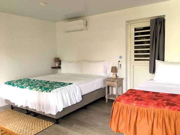 Gîte pour 3 personnes, avec piscine et jardin dans Tahiti - 4