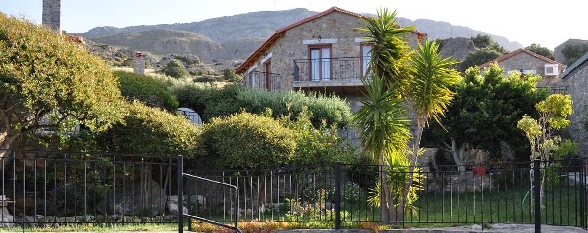 Ferienhaus für 5 Personen, mit Garten und Ausblick sowie Pool, mit Haustier in Griechenland - 2