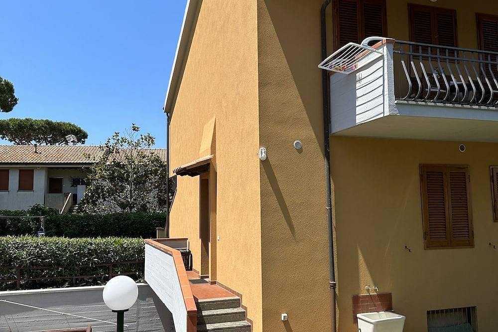 Appartamento intero, Red 2 Apartment in Scarlino, Provincia di Grosseto
