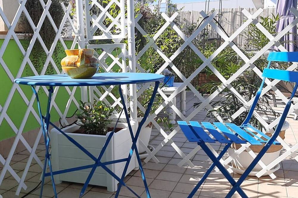 Single room with private bathroom near Pescara airport in Pescara, Adriatic Coast Abruzzo
