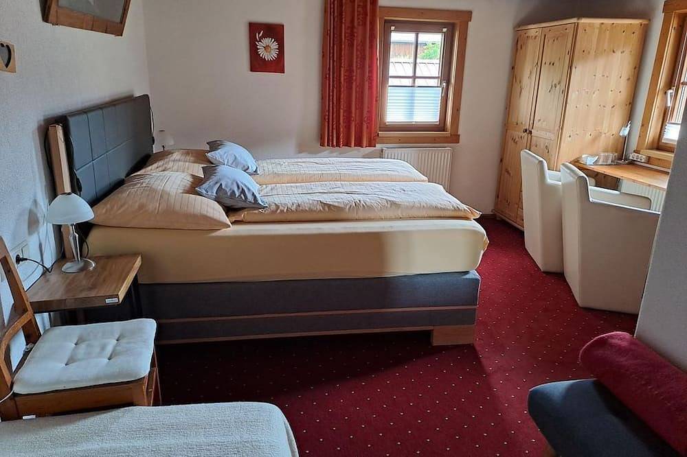Seilhof - Doppelbettzimmer mit Dusche, Wc in Haus, Schladming-Dachstein