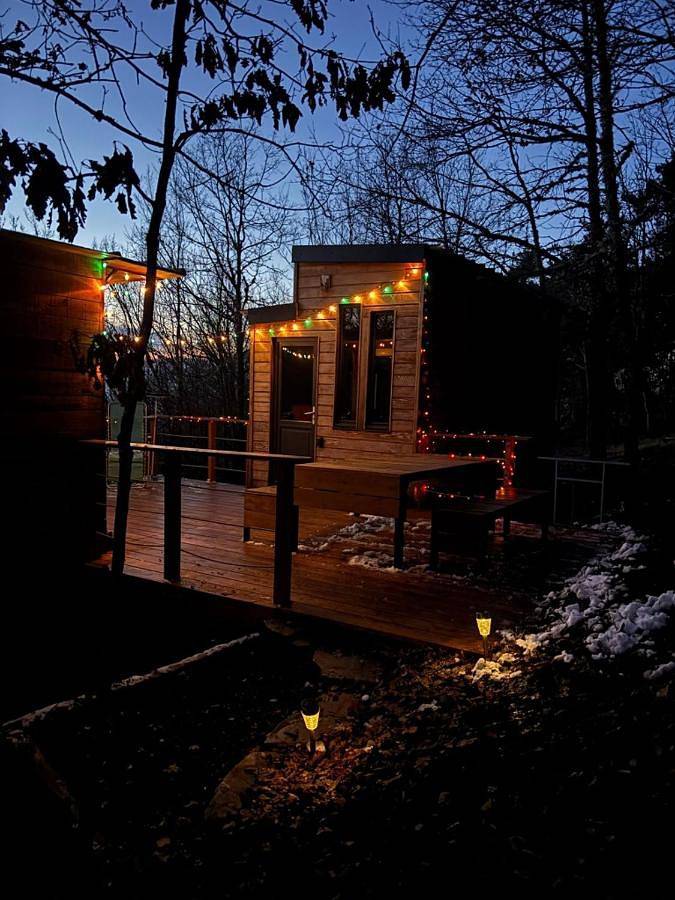 Tente pour 4 personnes, avec terrasse et vue, animaux acceptés