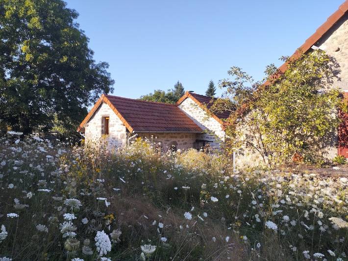 Gîte pour 2 personnes, avec piscine, animaux acceptés à La Tagnière