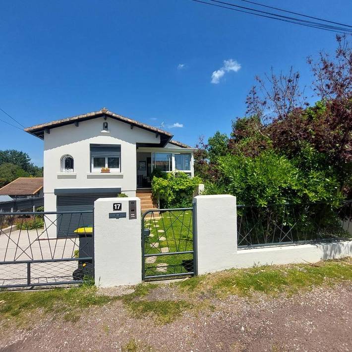 Location de vacances pour 4 personnes, avec jardin dans Plage du Platin - 2