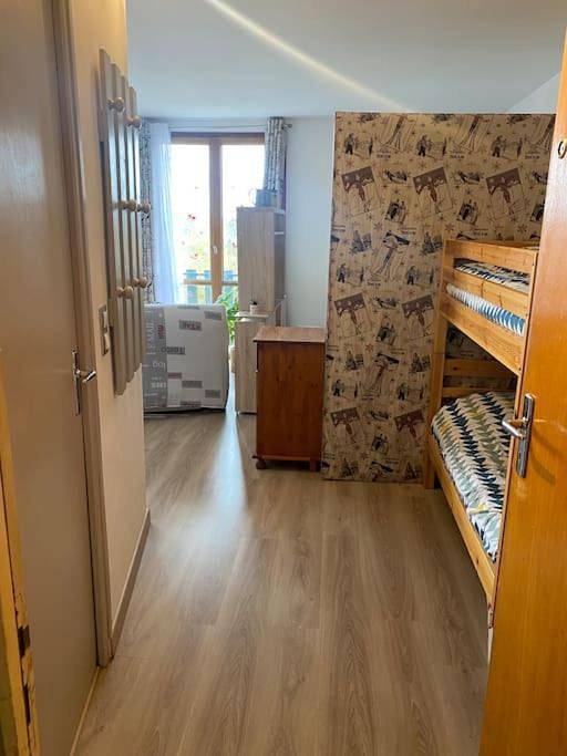 Gîte pour 4 personnes, avec Balcon et Vue dans Saint-Jean-Montclar - 3