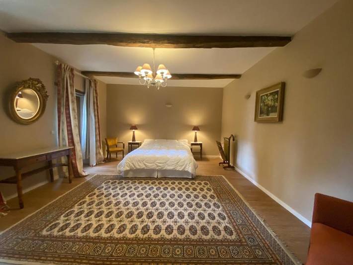 Location de vacances pour 8 personnes, avec Terrasse ainsi que Jardin et Vue à Bouesse